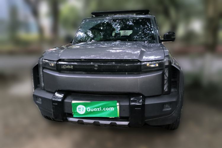 Used iCAR 03T 2024 520km Two-Wheel Drive Long-Range Enjoyment Edition Front