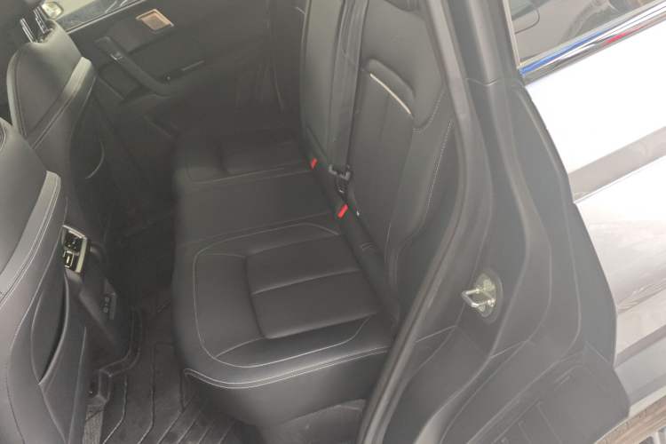 Used iCAR 03T 2024 501km Four-wheel Drive Long-Range Version Interior 4