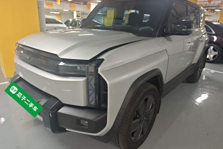 Used iCAR 03T 2024 501km Four-wheel Drive Long-Range Version Guazi used car, China used car export, Used car for sale, Used cars, Cheapest cars for sale