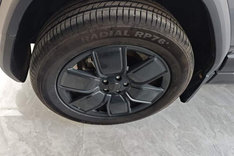 Used iCAR 03T 2024 501km Four-wheel Drive Long-Range Version Left Front Wheel Hub