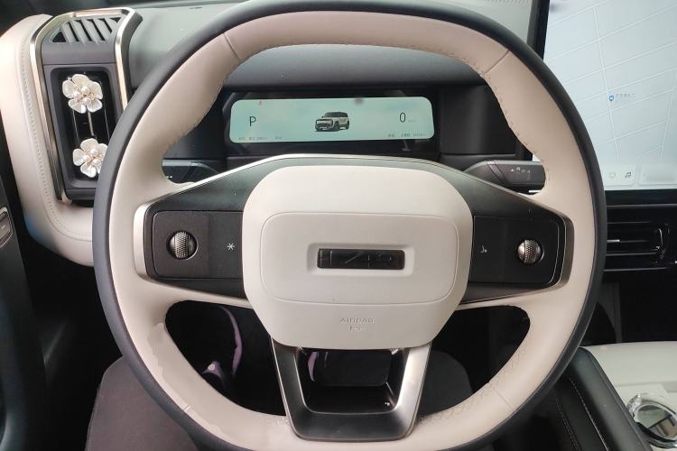 Used iCAR 03T 2024 501km Four-wheel Drive Long-Range Version Steering Wheel