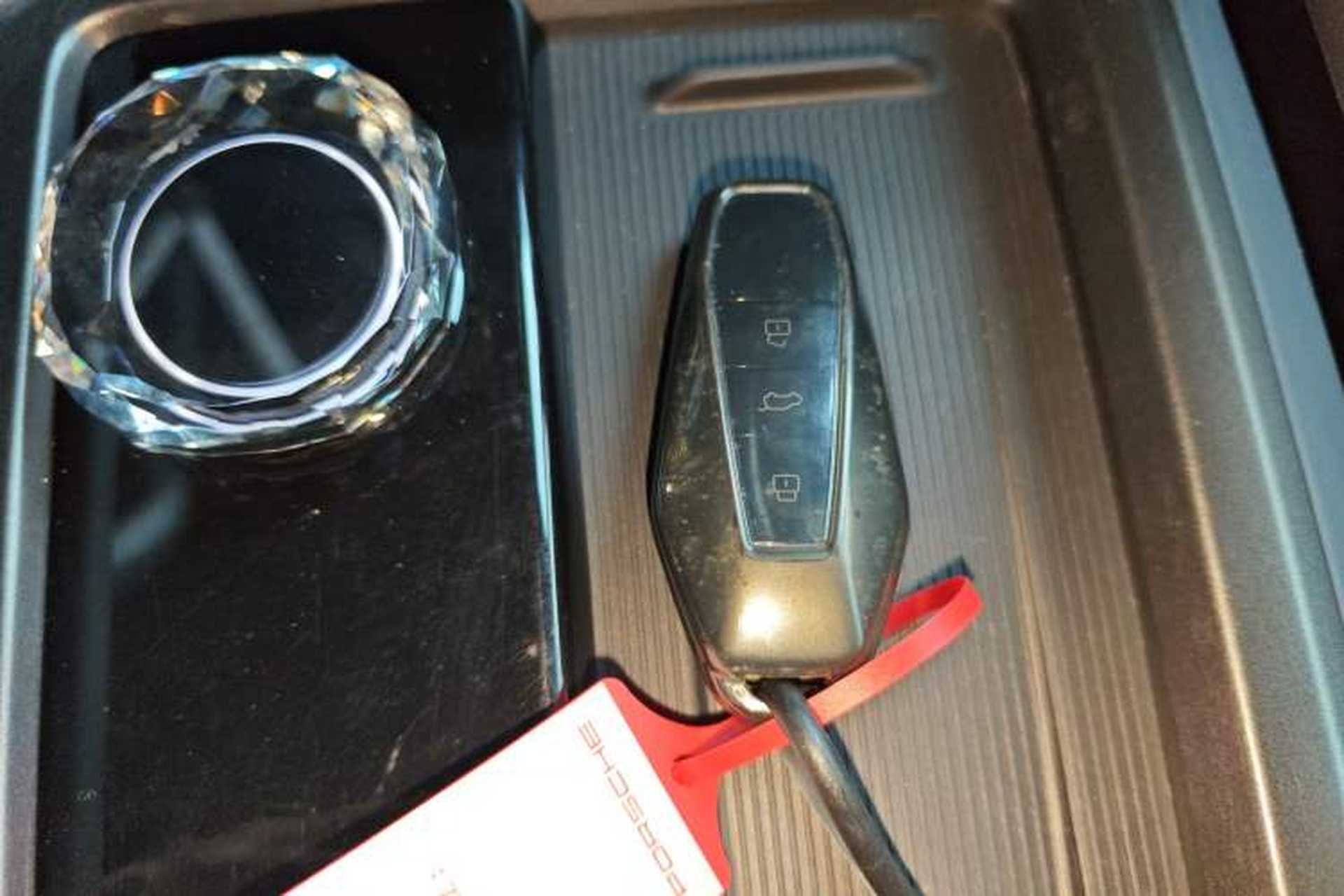 Used iCAR 03T 2024 501km Four-wheel Drive Long-Range Version Vehicle Key