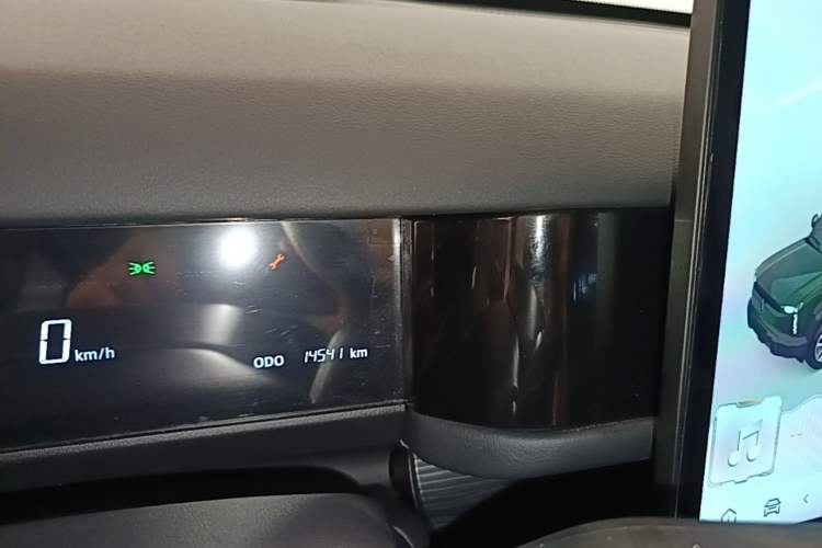 Used iCAR 03T 2024 520km Two-Wheel Drive Long-Range Version Instrument Cluster