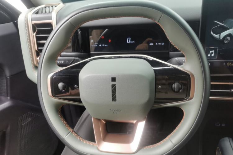 Used iCAR 03T 2024 520km Two-Wheel Drive Long-Range Enjoyment Edition Steering Wheel