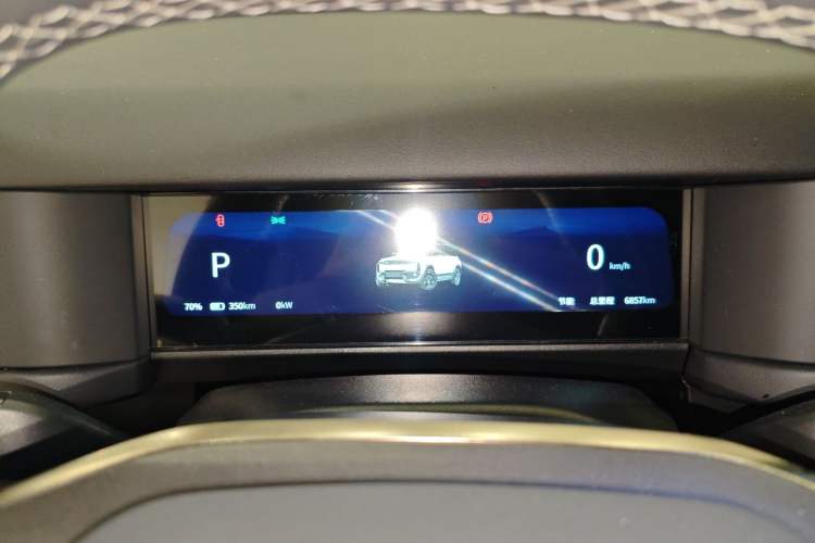 Used iCAR 03T 2024 501km Four-wheel Drive Long-Range Version Instrument Cluster