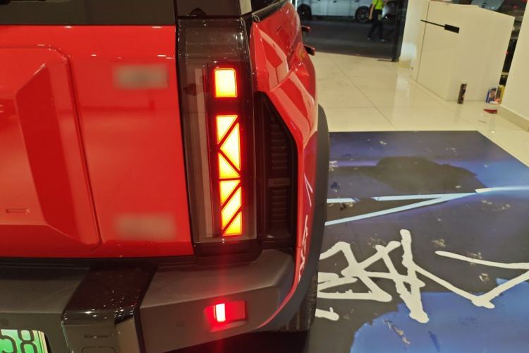 Used iCAR 03T 2024 501km Four-wheel Drive Long-Range Version Right Rear Taillight