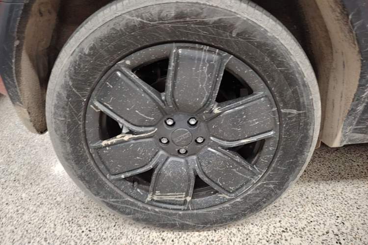 Used iCAR 03T 2024 501km Four-wheel Drive Long-Range Version Right Rear Wheel Hub