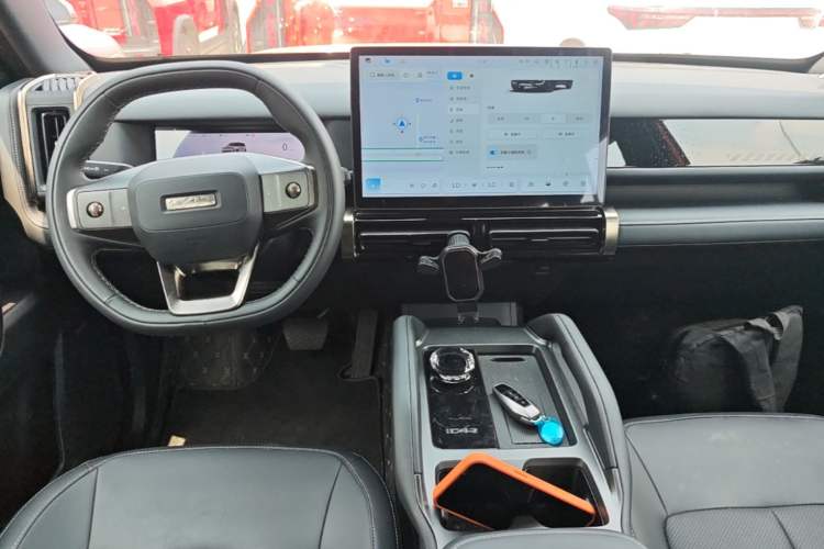 Used iCAR 03T 2024 501km Four-wheel Drive Long-Range Version Center Console