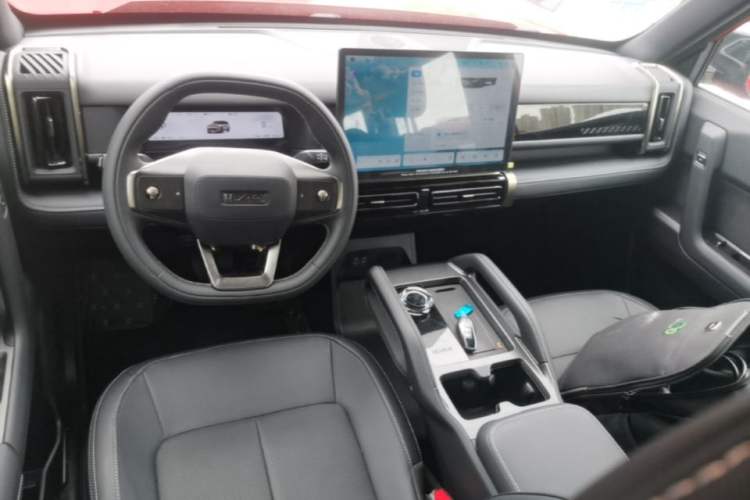 Used iCAR 03T 2024 501km Four-wheel Drive Long-Range Version Center Console