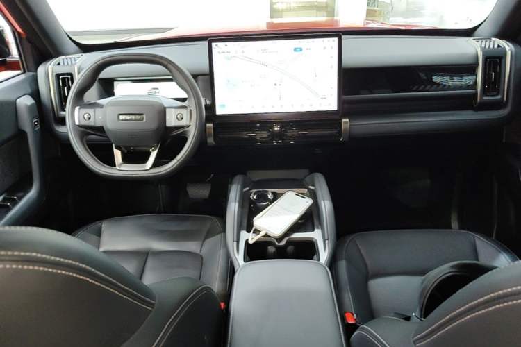 Used iCAR 03T 2024 501km Four-wheel Drive Long-Range Version Center Console