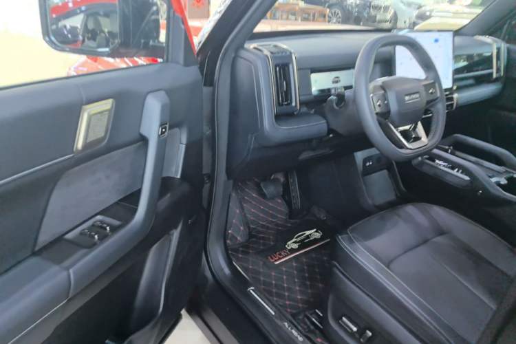 Used iCAR 03T 2024 501km Four-wheel Drive Long-Range Version Driver Seat