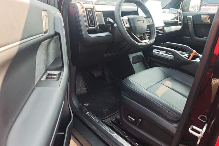 Used iCAR 03T 2024 501km Four-wheel Drive Long-Range Version Driver Seat