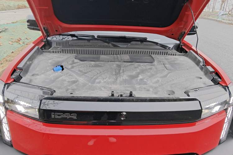 Used iCAR 03T 2024 501km Four-wheel Drive Long-Range Version Engine Bay