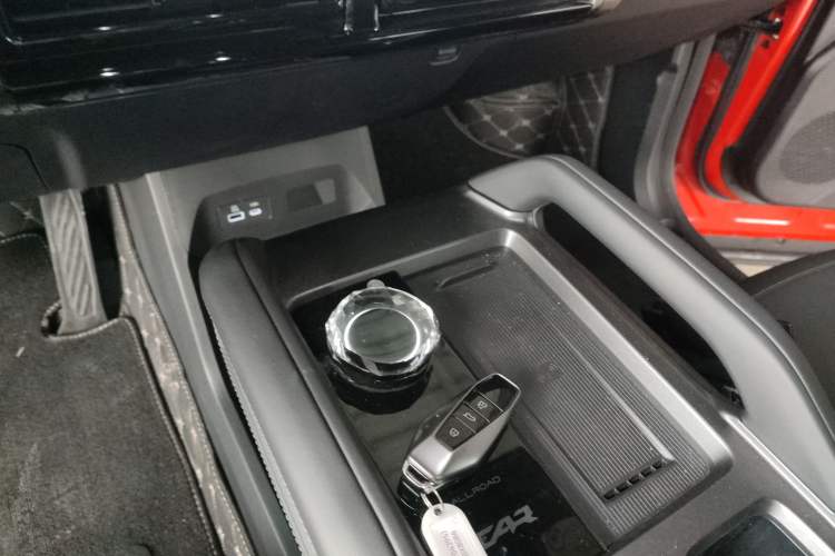 Used iCAR 03T 2024 501km Four-wheel Drive Long-Range Version Gear Lever