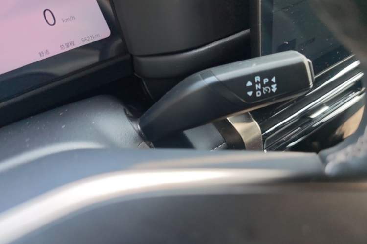 Used iCAR 03T 2024 501km Four-wheel Drive Long-Range Version Gear Lever