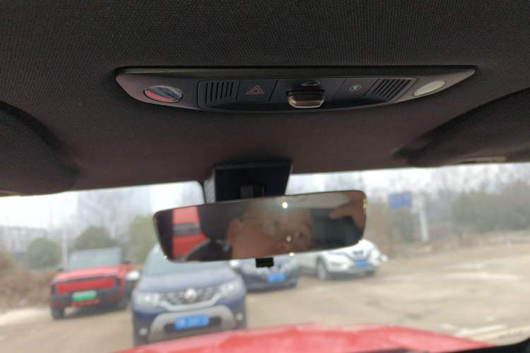 Used iCAR 03T 2024 501km Four-wheel Drive Long-Range Version Headliner