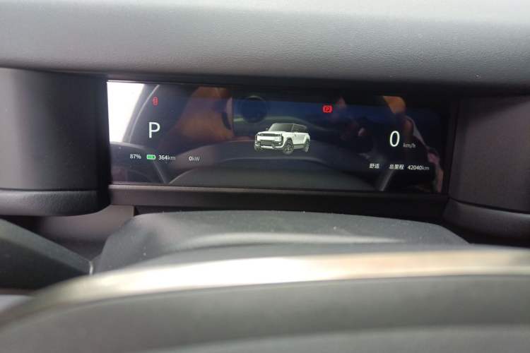 Used iCAR 03T 2024 520km Two-Wheel Drive Long-Range Version Instrument Cluster