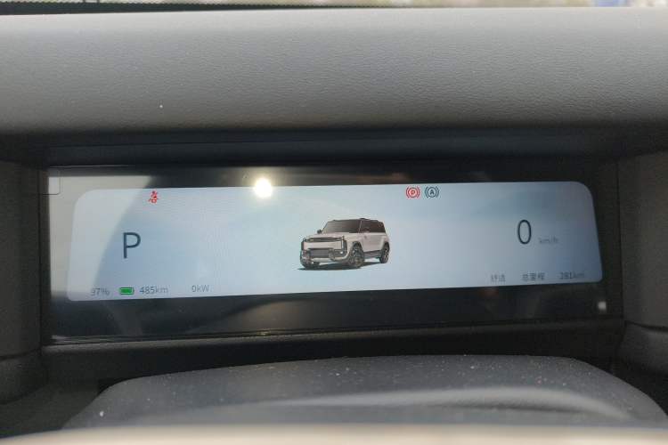 Used iCAR 03T 2024 501km Four-wheel Drive Long-Range Version Instrument Cluster