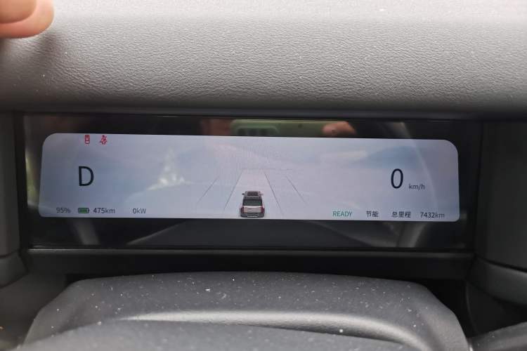 Used iCAR 03T 2024 501km Four-wheel Drive Long-Range Version Instrument Cluster
