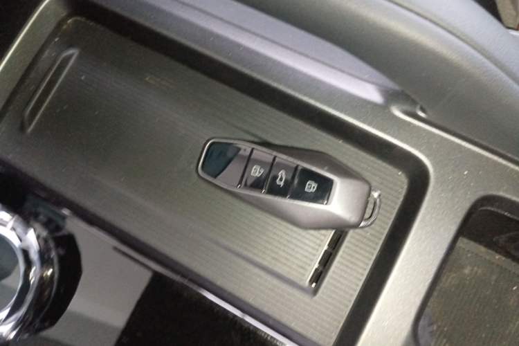 Used iCAR 03T 2024 501km Four-wheel Drive Long-Range Version Interior 1