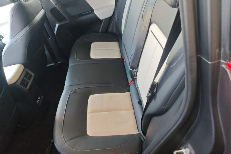 Used iCAR 03T 2024 501km Four-wheel Drive Long-Range Version Interior 4
