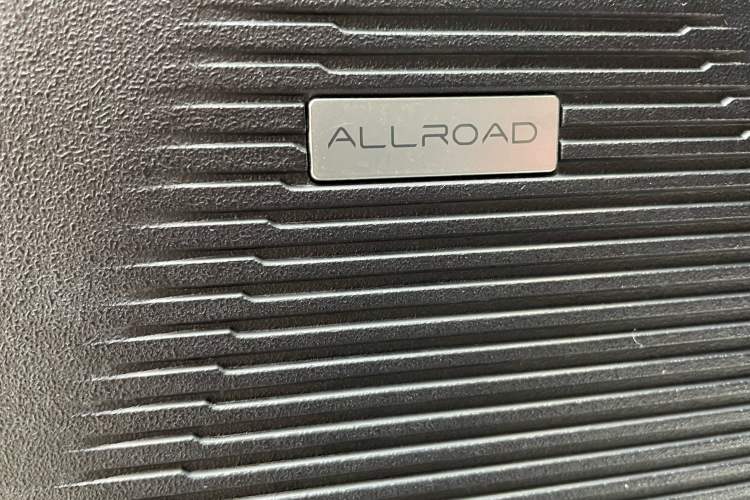 Used iCAR 03T 2024 501km Four-wheel Drive Long-Range Version Interior 5