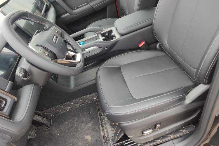 Used iCAR 03T 2024 501km Four-wheel Drive Long-Range Version Left Front Seat