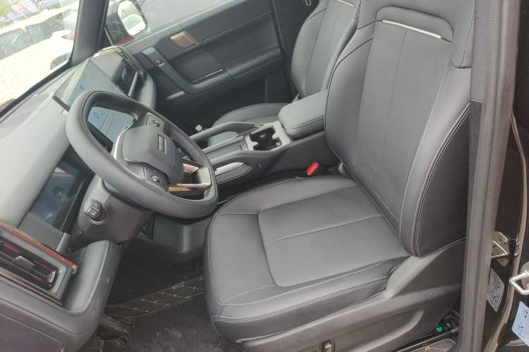 Used iCAR 03T 2024 501km Four-wheel Drive Long-Range Version Left Front Seat