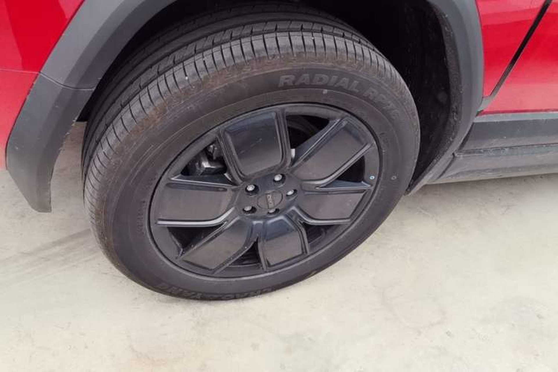 Used iCAR 03T 2024 501km Four-wheel Drive Long-Range Version Left Front Wheel Hub