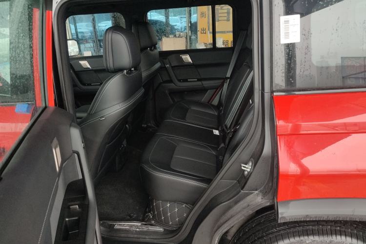 Used iCAR 03T 2024 501km Four-wheel Drive Long-Range Version Left Rear Seat
