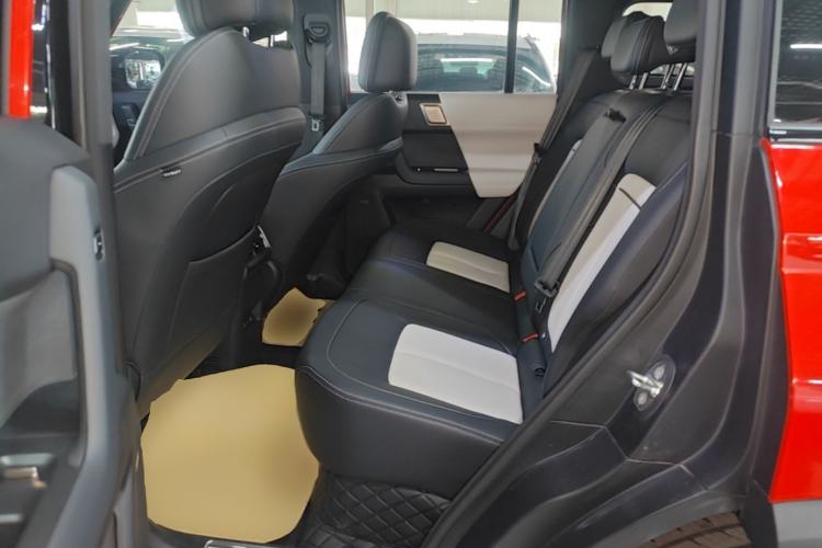 Used iCAR 03T 2024 501km Four-wheel Drive Long-Range Version Left Rear Seat