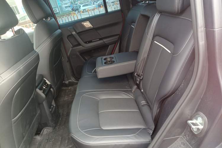 Used iCAR 03T 2024 501km Four-wheel Drive Long-Range Version Left Rear Seat