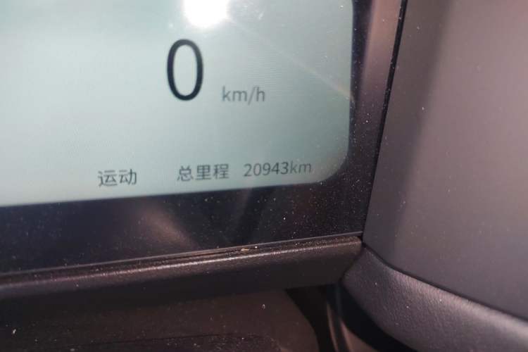 Used iCAR 03T 2024 501km Four-wheel Drive Long-Range Version Odometer Close Up