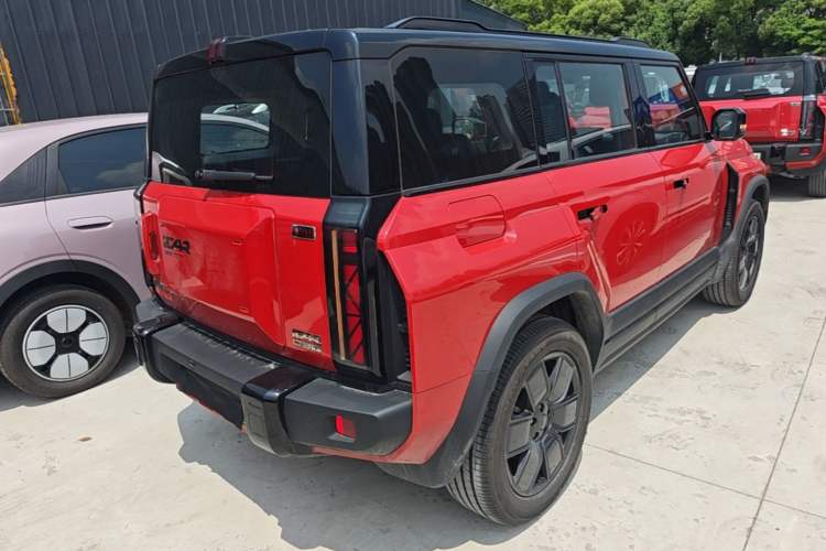 Used iCAR 03T 2024 501km Four-wheel Drive Long-Range Version Rear Right 45 Deg
