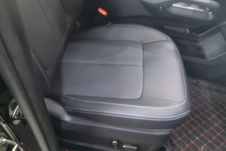 Used iCAR 03T 2024 501km Four-wheel Drive Long-Range Version Right Front Seat