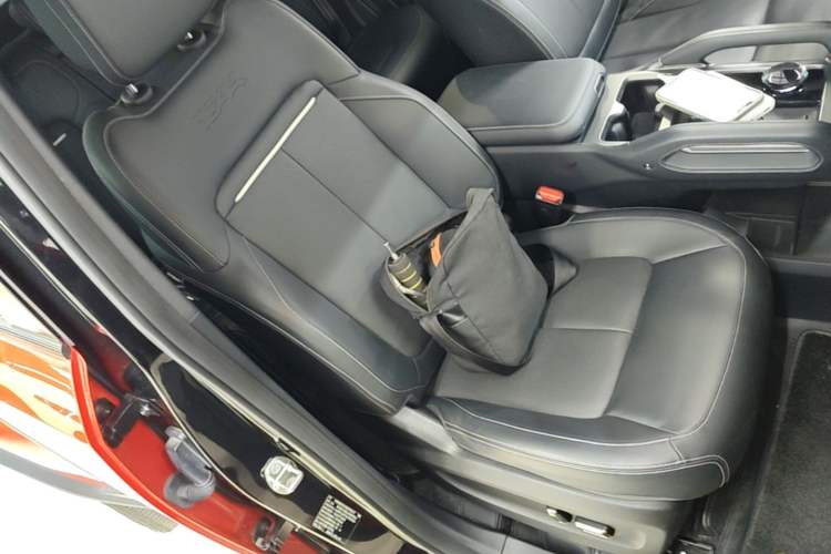 Used iCAR 03T 2024 501km Four-wheel Drive Long-Range Version Right Front Seat