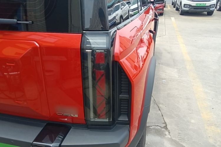 Used iCAR 03T 2024 520km Two-Wheel Drive Long-Range Version Right Rear Taillight