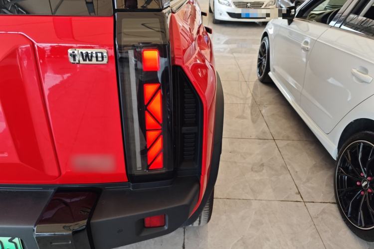 Used iCAR 03T 2024 501km Four-wheel Drive Long-Range Version Right Rear Taillight