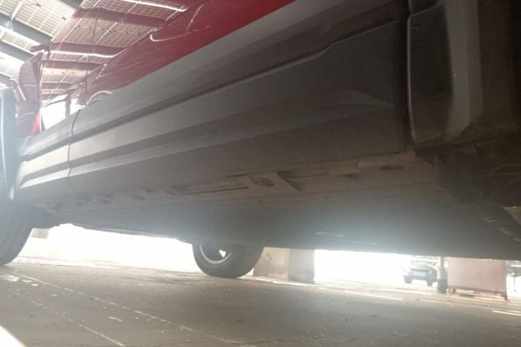 Used iCAR 03T 2024 520km Two-Wheel Drive Long-Range Version Right Side Sill
