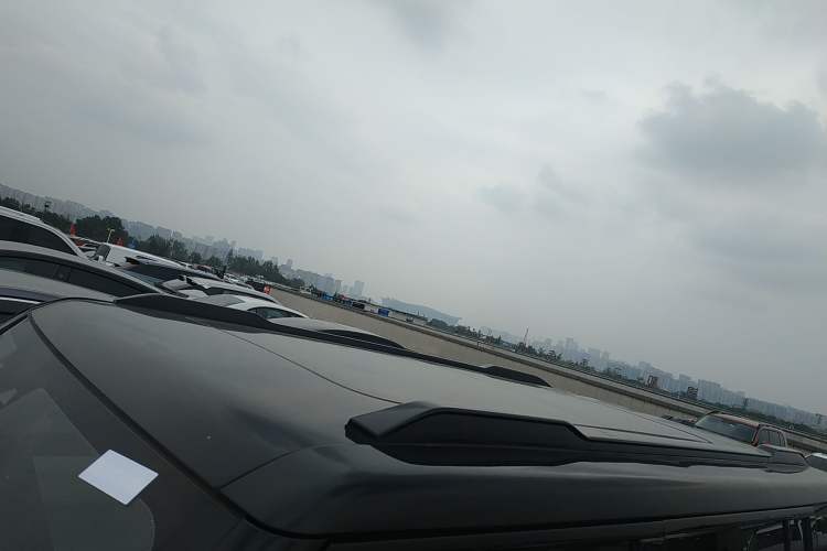 Used iCAR 03T 2024 501km Four-wheel Drive Long-Range Version Roof