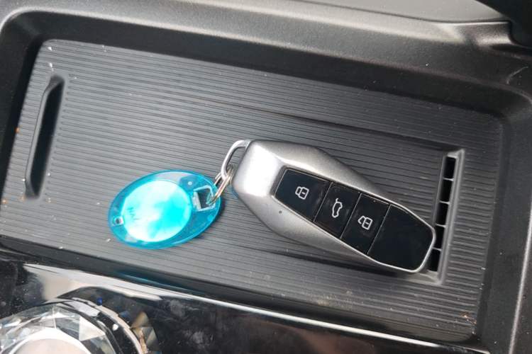 Used iCAR 03T 2024 501km Four-wheel Drive Long-Range Version Vehicle Key
