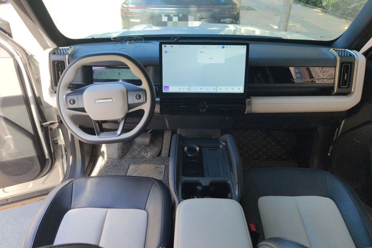 Used iCAR 03T 2024 501km Four-wheel Drive Long-Range Version Center Console