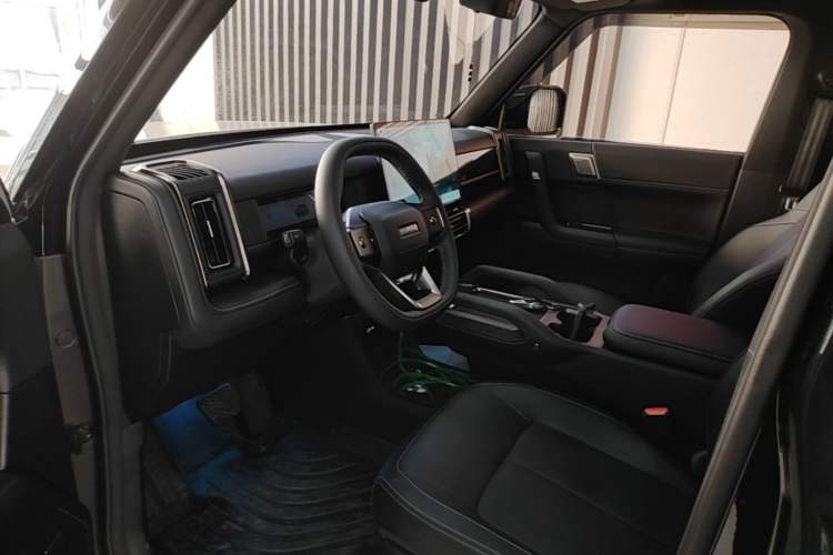 Used iCAR 03T 2024 520km Two-Wheel Drive Long-Range Version Driver Seat