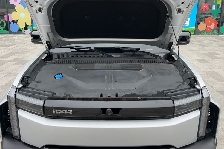 Used iCAR 03T 2024 520km Two-Wheel Drive Long-Range Version Engine Bay