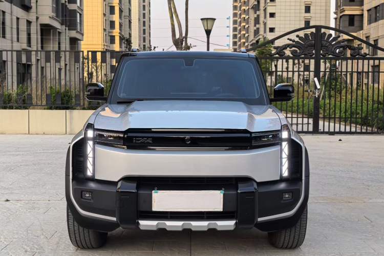 Used iCAR 03T 2024 501km Four-wheel Drive Long-Range Version Exterior 4