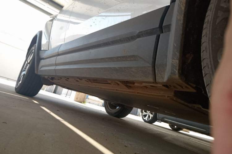 Used iCAR 03T 2024 501km Four-wheel Drive Long-Range Version Right Side Sill