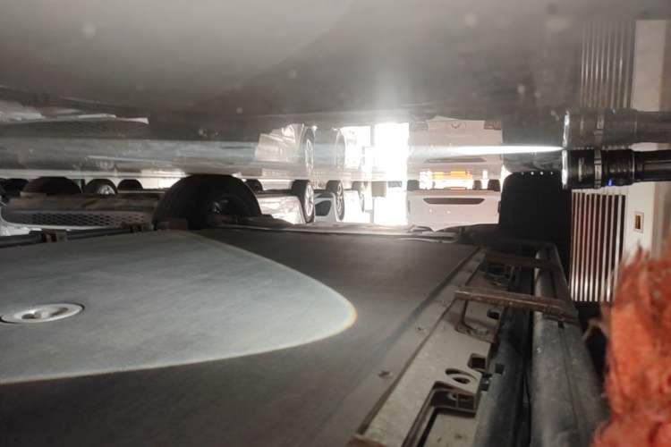 Used iCAR 03T 2024 520km Two-Wheel Drive Long-Range Version Right Side Sill
