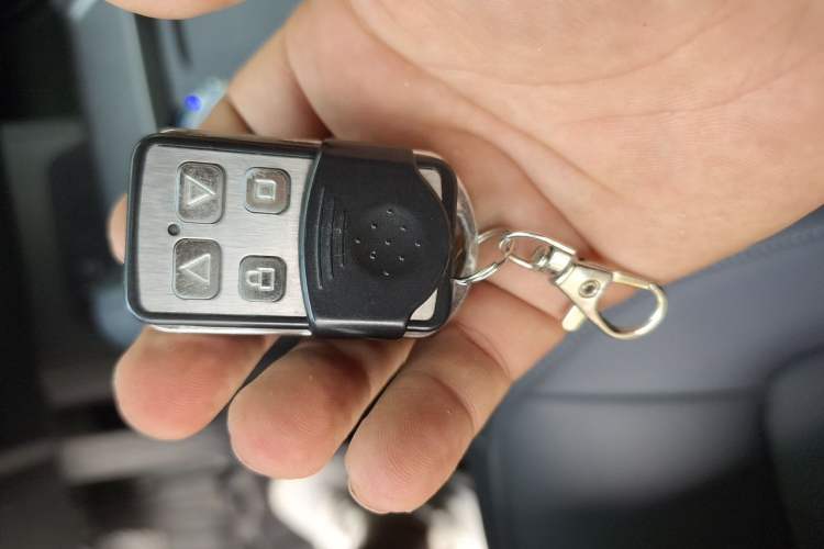 Used iCAR 03T 2024 501km Four-wheel Drive Long-Range Version Vehicle Key