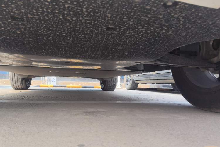 Used iCAR 03T 2024 520km Two-Wheel Drive Long-Range Version Chassis Front