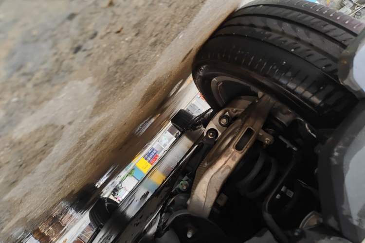 Used iCAR 03T 2024 501km Four-wheel Drive Long-Range Version Chassis Rear